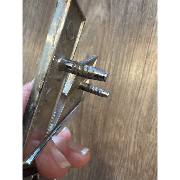 Chevrolet 396 Turbo-Jet Fender Emblem Vintage - Picture 10 of 10